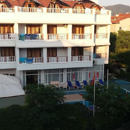 מרמריס Unver Hotel מראה חיצוני תמונה