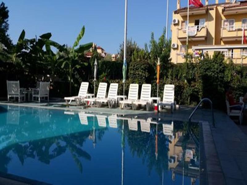 מרמריס Unver Hotel מראה חיצוני תמונה